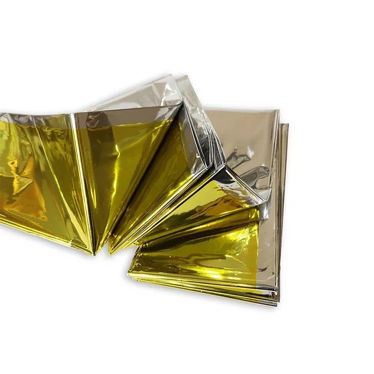 Life-Saving Essential: The Best Mylar Emergency Foil Rescue Blanket (4)