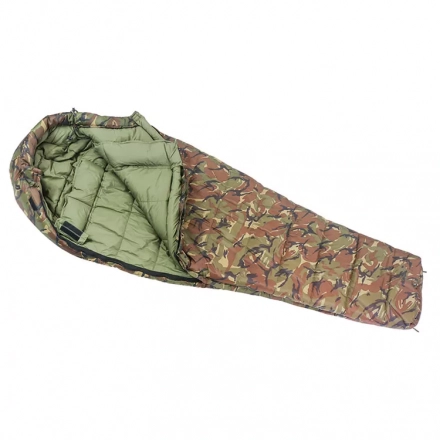 Outdoor Adventurer's Choice: Mummy Bag for Summer - Ideal Camping Sleeping Bag