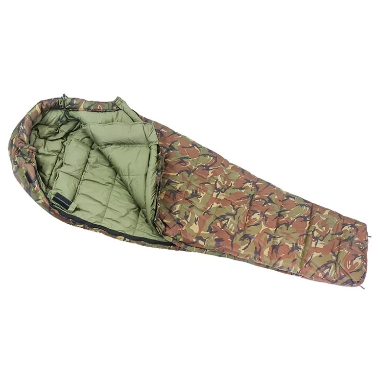 Outdoor Adventurer's Choice: Mummy Bag for Summer - Ideal Camping Sleeping Bag