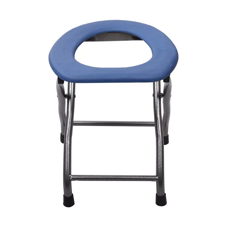 Ultra-Convenient Foldable Camping Toilet: Portable Commode Chair for Outdoor Expeditions (3)