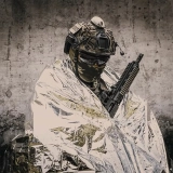 Extreme Condition Protector: Space-Inspired Thermal Emergency Survival Blanket (5) Extreme Condition Protector: Space-Inspired Thermal Emergency Survival Blanket (5)